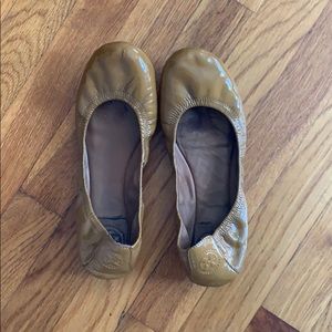 Tory Burch neutral ballet flats size 8